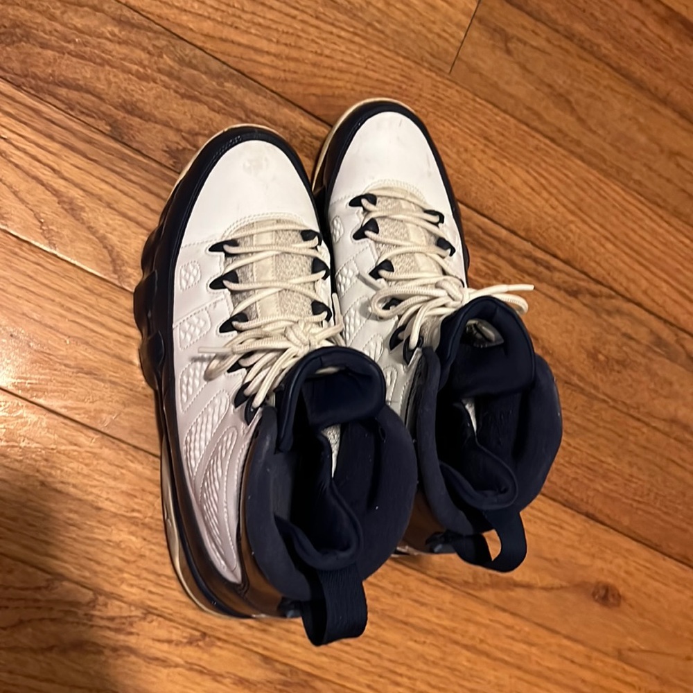 Jordan “pearl” 9